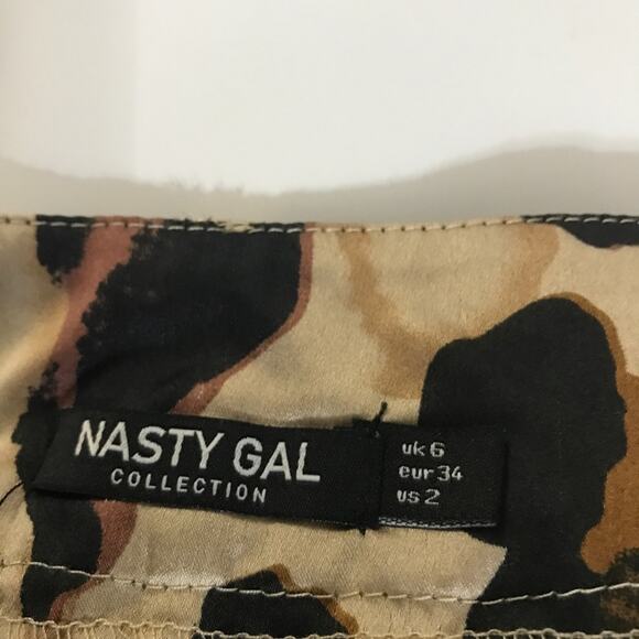 Nasty Gal So Fierce Leopard Pants 6 Dopamine Animal Print Mobwife Bratz Casua - Picture 7 of 7
